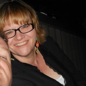 Meet your Posher, Suzanne